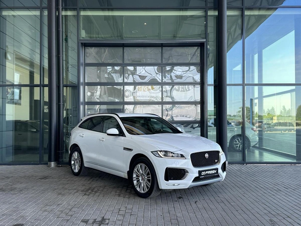 Внедорожник Jaguar F-Pace 2016 года, 3200000 рублей, Уфа