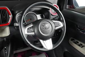 Хетчбэк Toyota Passo 2018 года, 1119000 рублей, Тюмень