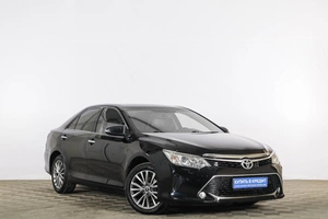 Седан Toyota Camry 2016 года, 2099000 рублей, Тюмень