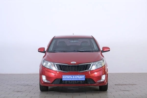 Хетчбэк Kia Rio 2013 года, 619000 рублей, Омск