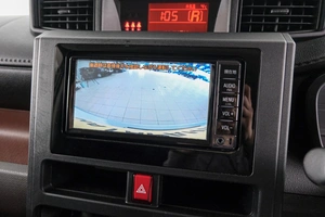 Хетчбэк Toyota Tank 2017 года, 899000 рублей, Красноярск