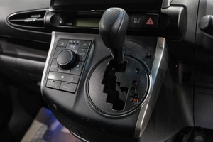 Минивэн Toyota Wish 2014 года, 1449000 рублей, Новокузнецк