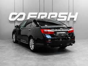 Седан Toyota Camry 2012 года, 1670000 рублей, Тюмень