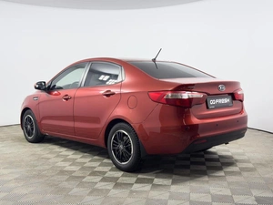 Седан Kia Rio 2012 года, 799900 рублей, Казань
