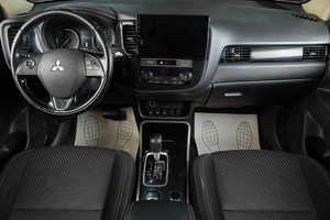Внедорожник Mitsubishi Outlander 2018 года, 1859000 рублей, Тюмень