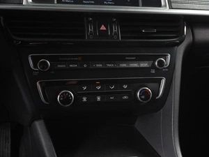 Седан Kia Optima 2019 года, 1569000 рублей, Красный Пахарь