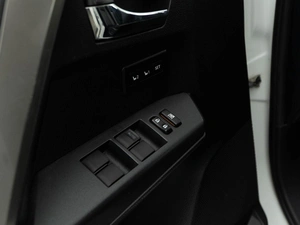 Внедорожник Toyota RAV4 2019 года, 3321444 рублей, Москва