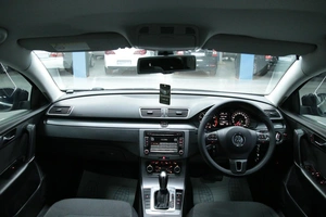 Универсал Volkswagen Passat 2011 года, 1048000 рублей, Солонцы