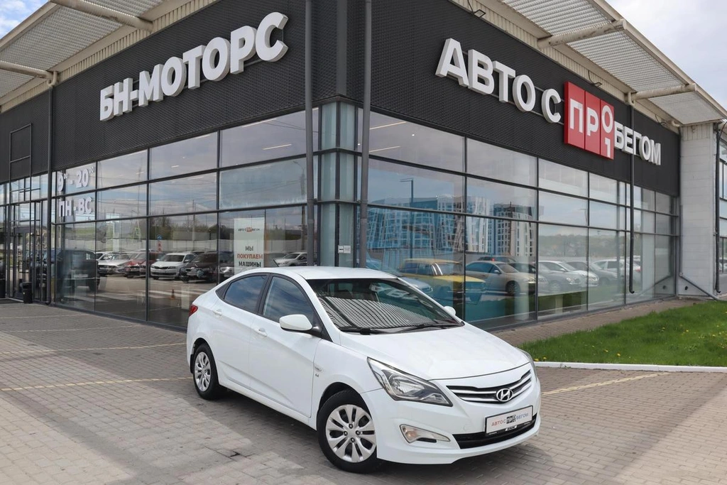 Седан Hyundai Solaris 2016 года, 1220000 рублей, Мирное
