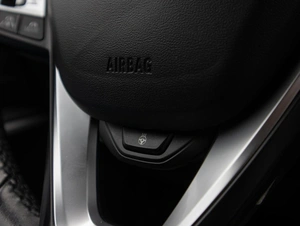 Седан BMW 3 серия 2019 года, 3250000 рублей, Большой Сочи