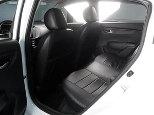 Хетчбэк Kia Rio X 2021 года, 1569000 рублей, Красный Пахарь
