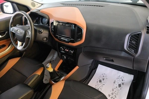 Хетчбэк ВАЗ (LADA) XRAY 2018 года, 1039000 рублей, Омск