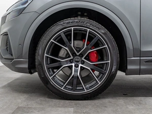 Внедорожник Audi Q8 2019 года, 5950000 рублей, Красноярск