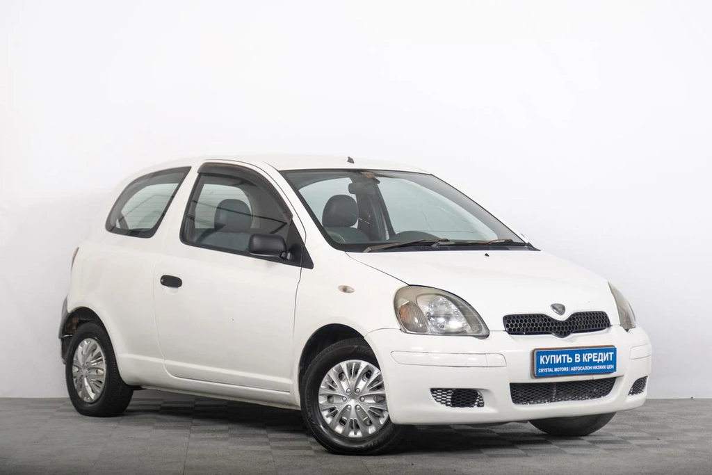 Хетчбэк Toyota Vitz 1999 года, 399000 рублей, Томск
