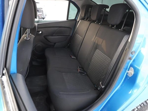 Седан Renault Logan 2015 года, 719000 рублей, Ижевск