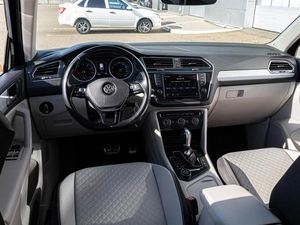 Внедорожник Volkswagen Tiguan 2017 года, 2430000 рублей, Краснодар
