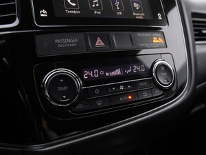 Внедорожник Mitsubishi Outlander 2018 года, 1939000 рублей, Волгоград