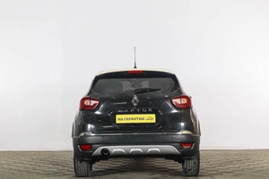 Внедорожник Renault Kaptur 2016 года, 1179000 рублей, Тюмень