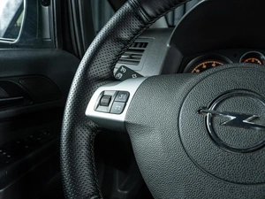 Минивэн Opel Zafira 2010 года, 849000 рублей, Волгоград