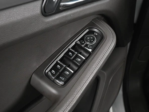 Внедорожник Porsche Macan 2018 года, 3799000 рублей, Ростов-на-Дону