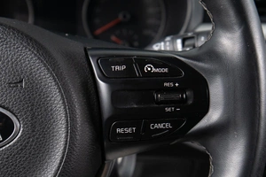 Хетчбэк Kia Rio X-Line 2019 года, 1599000 рублей, Оренбург