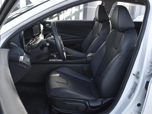 Седан Hyundai Elantra 2023 года, 2230000 рублей, Краснодар