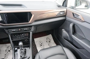 Внедорожник Volkswagen Tharu 2021 года, 3449000 рублей, Красноярск