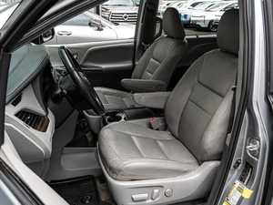 Минивэн Toyota Sienna 2017 года, 3170000 рублей, Краснодар