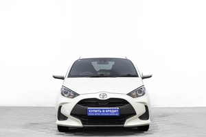 Хетчбэк Toyota Yaris 2020 года, 1289000 рублей, Барнаул