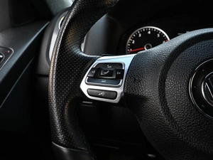 Внедорожник Volkswagen Tiguan 2013 года, 1720000 рублей, Волгоград