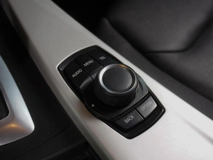 Седан BMW 3 серия 2013 года, 1409000 рублей, Воронеж