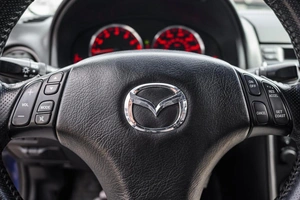 Седан Mazda 6 2003 года, 599000 рублей, Ульяновск