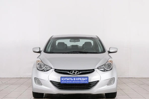 Седан Hyundai Avante 2011 года, 949000 рублей, Красноярск