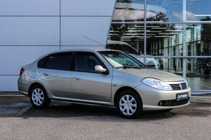 Седан Renault Symbol 2010 года, 400000 рублей, Ярославль