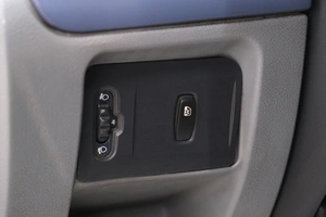 Седан Renault Symbol 2007 года, 199000 рублей, Омск