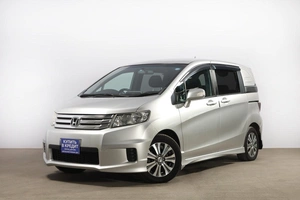 Минивэн Honda Freed 2011 года, 1329000 рублей, Новосибирск
