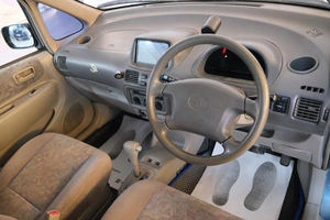 Минивэн Toyota Corolla Spacio 1998 года, 449000 рублей, Омск