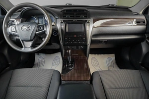Седан Toyota Camry 2015 года, 1769000 рублей, Тюмень