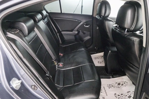 Седан Toyota Avensis 2010 года, 1229000 рублей, Красноярск
