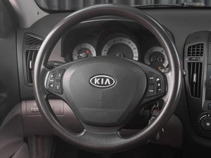 Хетчбэк Kia Ceed 2007 года, 499000 рублей, Тюмень