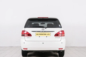 Минивэн Toyota Ipsum 2003 года, 799000 рублей, Красноярск