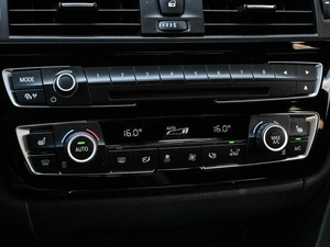 Седан BMW 3 серия 2016 года, 2579000 рублей, Кирилловка