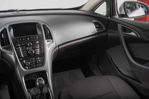 Хетчбэк Opel Astra 2011 года, 699000 рублей, Томск