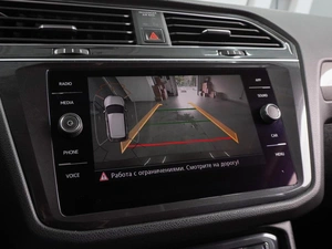 Внедорожник Volkswagen Tiguan 2018 года, 1865000 рублей, Воронеж