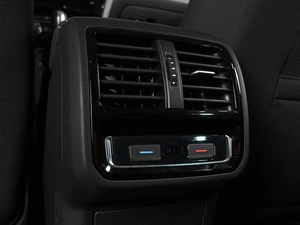 Седан Volkswagen Passat 2019 года, 3049000 рублей, Аксай