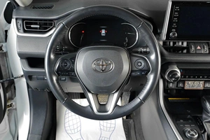 Внедорожник Toyota RAV4 2020 года, 3619000 рублей, Тюмень