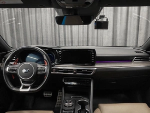 Седан Kia K5 2020 года, 2680000 рублей, Красноярск