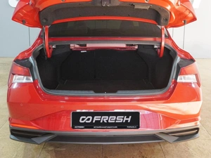 Седан Hyundai Elantra 2021 года, 1999000 рублей, Воронеж