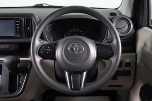 Хетчбэк Toyota Passo 2017 года, 999000 рублей, Сургут