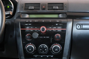 Хетчбэк Mazda 3 2008 года, 749000 рублей, Омск